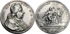 Benedetto XIV (1740-1758), Prospero Lambertini. Medaglia annuale, A. VIII. D/ BENED XIVPONT M A VIII. Busto a destra con camauro, mozzetta e stola. R/...