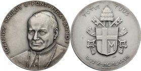 Giovanni Paolo II (1978-2005), Karol Wojtyla. Medaglia annuale, A. I. D/ IOANNES PAVLVS II PONT MAX ANNO I. Busto di trequarti a sinistra con berretti...