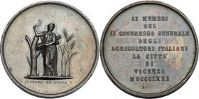Medaglia 1871 per i membri del secondo Congresso Generale degli Agricoltori in Vicenza. AE. mm. 37.50 Inc. Pieroni. SPL.