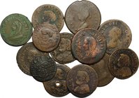 Lotto di 13 monete di varie zecche, principalmente madonnine e sampietrini. Notato nel lotto una madonnina di Civitavecchia con sigle G G e mezzo baio...