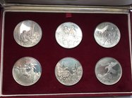 Sei medaglie a tema mongolo in scatola originale. AG. mm. 44.00 Inc. K. .Lunde. g. 240 di argento. FDC.