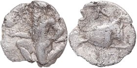 350-340 aC. Trihemiobol. Thasos. BM 3.53-6. Ag. 0,65 g. Satiro de rodillas con cantaro /Kantharos Anfora
 . Diametro: 11,11 mm. BC+. Est.100.