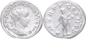 241-243 dC. Gordiano III. Roma. Antoniniano. RIC 93 . RSC 266. Ag. 4,62 g. Busto radiado hacia la derecha, con coraza y "paludamentum". IMP GORDIANVS ...