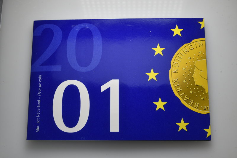 Netherlands. AD 2001.
8,90 Gulden





mint state