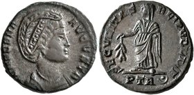 Helena, Augusta, 324-328/30. Follis (Bronze, 18 mm, 3.07 g, 5 h), Treveri, 326. FL HELENA AVGVSTA Diademed and draped bust of Helena to right. Rev. SE...