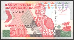 Madagascar 2500 Francs 1993

P# 72a; № YC 4212730; UNC