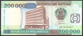 Mozambique 200000 Meticais 1993

P# 141; № GB 1535347; UNC