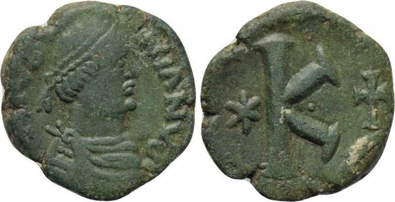 JUSTINIAN I (527-565). Half Follis. Rome. 

Obv: D N IVSTINIANVS P. 
Diademed...