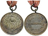 Anno 1905 - Collegio Pontano di Napoli - Medaglia Premio Bronzo portativa - 30,4 mm - 12,29 g - R2. Al dritto: RELIGIONI ET BONIS ANTIBVS Sfera armill...
