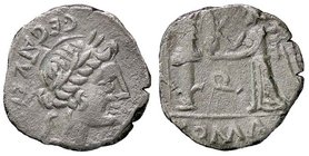 ROMANE REPUBBLICANE - EGNATULEIA - C. Egnatuleius C. f. (97 a.C.) - Quinario - Testa di Apollo a d. /R La Vittoria a s. scrive sullo scudo di un trofe...
