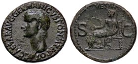 ROMANE IMPERIALI - Caligola (37-41) - Asse - Testa a s. /R Vesta seduta a s. con patera e scettro C. 27; RIC 38 (AE g. 10,8)
BB-SPL