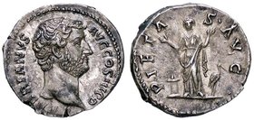 ROMANE IMPERIALI - Adriano (117-138) - Denario - Busto drappeggiato a d. /R La Pietà stante di fronte, presso un altare acceso, a d. una cicogna C. 10...