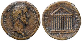 ROMANE IMPERIALI - Antonino Pio (138-161) - Sesterzio - Testa laureata a d. /R Tempio a dieci colonne con cinque figure nel frontone, sopra tre figure...