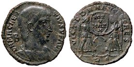 ROMANE IMPERIALI - Magnenzio (350-353) - Maiorina - Busto drappeggiato a d. /R Due Vittorie sostengono una corona inscritta C. 41 (AE g. 4,24)
BB+