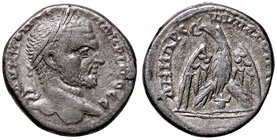 ROMANE PROVINCIALI - Macrino (217-218) - Tetradracma - Busto laureato a d. /R Aquila stante con testa a s. e corona nel becco (AG g. 14,76)
bel BB