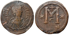 BIZANTINE - Anastasio I (491-518) - Follis - Busto diademato a d. /R Lettera M tra tre stelle e sormontata da croce Ratto 373 (AE g. 16,49)
MB-BB