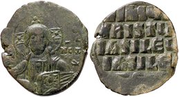 BIZANTINE - Giovanni I (969-976) - Follis (attribuito) - Cristo nimbato di fronte /R Scritta entro cerchio perlinato Ratto 1930; Sear 1793 (AE g. 7,69...