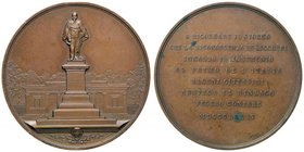 MEDAGLIE - SAVOIA - Vittorio Emanuele II Re d'Italia (1861-1878) - Medaglia 1885 - I lucchesi a ricordo del Re - Statua di Vittorio Emanuele II /R Scr...