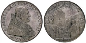 MEDAGLIE - PAPALI - Giovanni XXIII (1958-1963) - Medaglia 1963 - Premio Balzan - Busto a d. /R Il Pontefice con i cardinali e i pellegrini AG Opus: Gi...