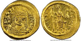 Justin II (AD 565-578). AV solidus (21mm, 4.50 gm, 6h). NGC MS 4/5 - 4/5. Constantinople, 5th officina. D N I-VSTI-NVS PP AVG, cuirassed bust of Justi...
