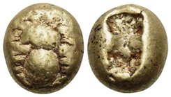 IONIA. Ephesos. Circa 600-550 BC. Trite (Electrum, 10 mm, 4.77 g). Bee of primitive form. Rev. Two irregular incuse squares. Karwiese Series II.1, Typ...