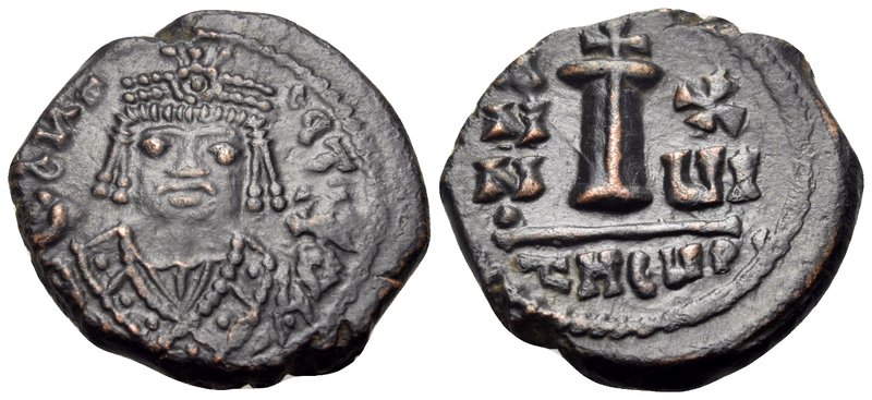 Maurice Tiberius, 582-602. Decanummium (Bronze, 16.5 mm, 2.90 g, 6 h), Theoupoli...