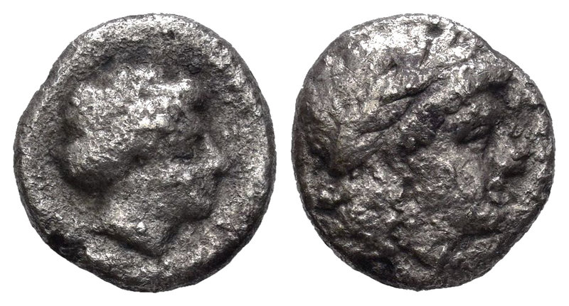 Lesbos. Mytilene. Dióbolo. 400-350 a.C. (Gc-4262). Anv.:  Cabeza laureada de Apo...