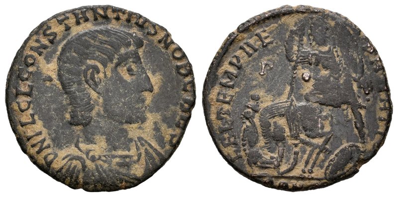 Constantius Gallus. Centenional. 351-354 d.C. Ae. 3,86 g. Choice F. Est...15,00.