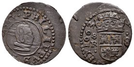 Philip IV (1621-1665). 8 maravedís. 1663. Sevilla. R. (Jarabo-Sanahuja-M635). Ae. 2,27 g. Acuñación desplazada. XF. Est...20,00.