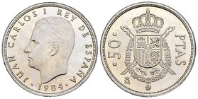 Juan Carlos I (1975-2014). 50 pesetas. 1984. Madrid. (Cal-67). 12,58 g. UNC. Est...30,00.