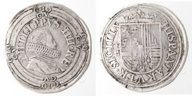 Importante Collezione del Vicereame. I° parte. Napoli. Filippo IV. 1621-1665. Carlino s.d.. Ag. P.R. 41b. Peso gr. 2,83. Diametro mm. 23. BB+. Insolit...