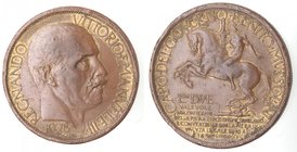 Casa Savoia. Vittorio Emanuele III. Buono da due lire per la Fiera di Milano 1928. Ae. BB+. Residui di doratura.