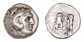 Tracia
Tetrobolo. AR. Karne. (siglo III a.C.). Kallatis. A/Cabeza de Hércules con piel de león a der. R/Carcaj, leyenda y clava. 2.88g. GC.1660 sim. ...