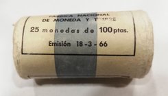 Estado Español
100 Pesetas. AR. 1966 *19-66. Cartucho de FNMT conteniendo 25 monedas. El papel del cartucho alfo fatigado. SC.