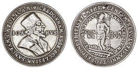 Medalla. AR. (c. siglo XVIII). Hus-Taler. Jan Hus (1370-1415). Conocido por Juan Huss o Juan de Hussenitz, fue uno de los precursores de la Reforma Pr...