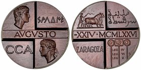 Medalla. AE. (1976). Bimilenario de la fundación de Zaragoza. Augusto. Muy bonita pieza de gran formato. 80.00mm. EBC+.