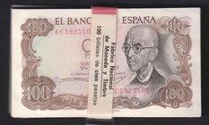 Estado Español, Banco de España
100 Pesetas. 17 noviembre 1970. Serie 6C. Taco de 100 billetes con cinta precinto de la FNMT. ED.472c. SC.