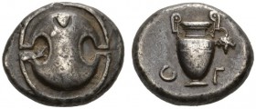 CLASSICAL COINS 
 BOEOTIA 
 THEBES 
 Stater, about 425-400 BC. AR 12.00 g. Boeotian shield. Rev. Fluted Amphora, bunch of grapes attached to r. han...