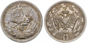 AUSTRIA 
 RÖMISCH-DEUTSCHES REICH 
 Silbermedaille 1737. Von P.P. Werner und P.G. Nürnberger. Auf die Frieden mit Frankreich. Engel (Faustina) mit F...