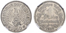 DEUTSCHE MÜNZEN AB 1871 
 DRITTES REICH 
 1 Reichsmark 1940. Probe in Nickel. S chaaf 354.
 In NGC­Slab, bewertet AU 58 ­ Vorzüglich