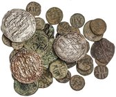 AL-ANDALUS COINS: EMIRATE
Lote 40 monedas Felus (37) y Dirham (3). 199 y 222H. AL-HAQEM I (2) y ABDERRAHMÁN II. AL-ANDALUS. AE (37) y AR (3). Dirham ...