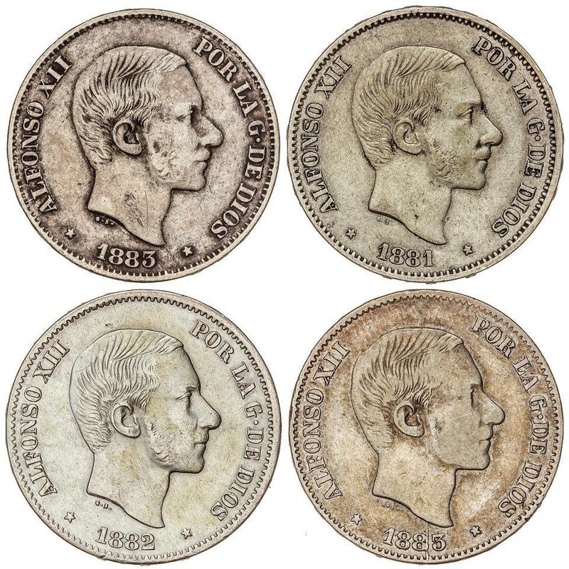 PESETA SYSTEM: ALFONSO XII
Lote 4 monedas 50 Centavos de Peso. 1881, 1882 y 188...