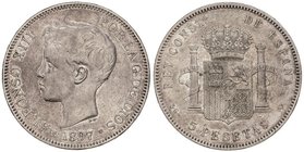 PESETA SYSTEM: LOTS
Lote 24 monedas 2 (23) y 5 Pesetas. 1870 a 1905. GOBIERNO PROVISIONAL, ALFONSO XII y XIII. Las de 2 Pesetas, algunas repetidas y ...