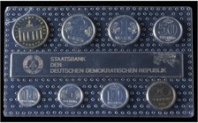 WORLD COINS: GERMANY - DEMOCRATIC REPUBLIC
Set 8 monedas 1 Pfennig a 5 Marcos. 1989. Al, CuNi, Latón. En presentación plastico original. ESCASA. KM-S...