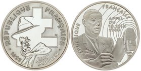 WORLD COINS: FRANCE
Lote 2 monedas 100 Francos. 1993 y 1994. AR. Jean Moulin y General de Gaulle. En estuches originales. KM-1023, 1038. PROOF.