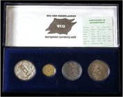 WORLD COINS: NETHERLANDS
Set 4 monedas 2-1/2, 10, 25 y 200 Ecu. 1991. Cuni (2), AR, AU. Erasmo de Rotterdam. En estuche original con cetificado. La d...