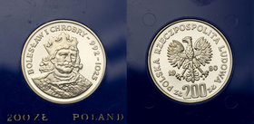 Coins Poland People Republic (PRL)
POLSKA / POLAND / POLEN

PRL. 200 zlotych 1980 Bolaesław Chrobry, popiersie 
Menniczy egzemplarz w oryginalnym ...