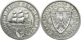 Germany / Prussia
Germany, Weimar. 3 mark 1927 A, Bremerhaven 
MennicaBerlin.Delikatna patyna, połysk. Bardzo ładnie zachowane. Rzadsza moneta.AKS 7...
