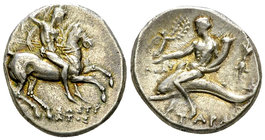 Tarentum, AR Nomos, c. 275 BC 

Calabria, Tarentum. AR Nomos (19-21 mm, 6.58 g), c. 275.
Obv. Warrior, nude but for his crested helmet, riding hors...