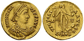 Honorius AV Solidus, Ravenna 

Honorius (393-423 AD). AV Solidus (20 mm, 4.45 g), Ravenna, c. 402-406.
Obv. D N HONORIVS P F AVG, Pearl-diademed, d...